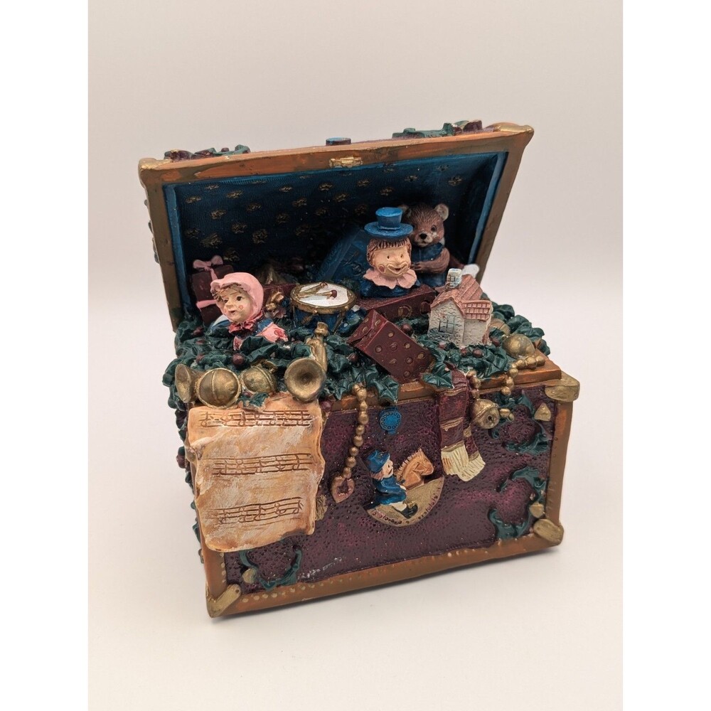 Vtg Windsor Collection Musical Treasure Box Plays Toy Land Christmas Toy Chest